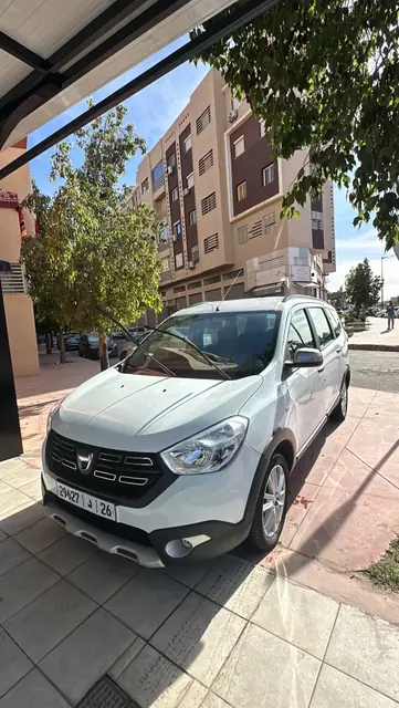 Dacia Lodgy · 7 places — Riani Rental Car
