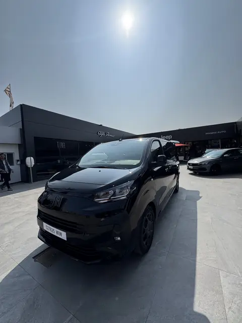 Fiat Ulysse · 8 places — Riani Rental Car