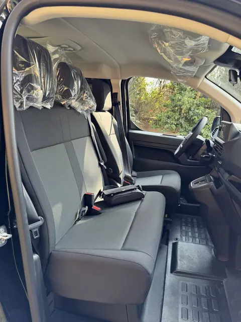 Fiat Ulysse · 8 places — Riani Rental Car