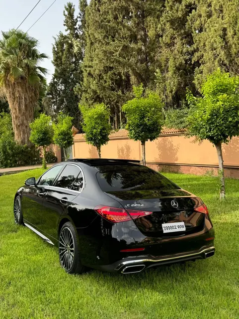 Mercedes Classe C — Riani Rental Car