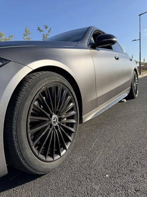 Mercedes Classe C — Riani Rental Car