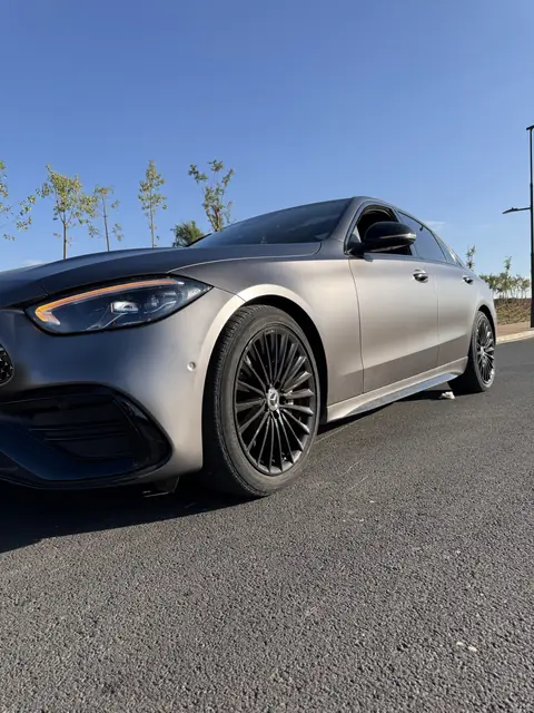 Mercedes Classe C — Riani Rental Car
