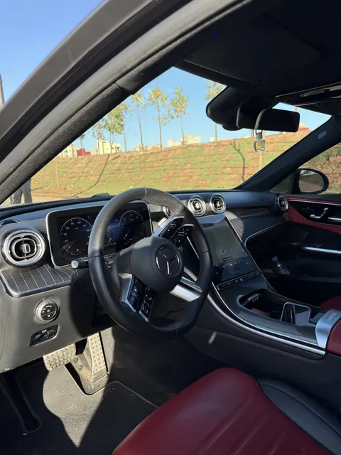 Mercedes Classe C — Riani Rental Car