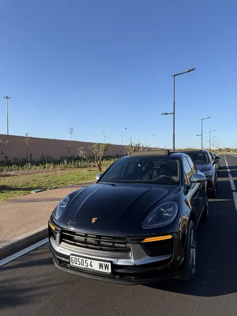 Porsche Macan — Riani Rental Car
