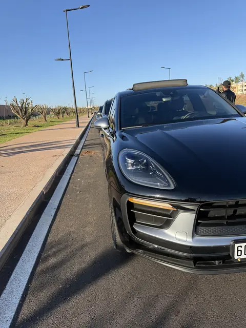 Porsche Macan — Riani Rental Car