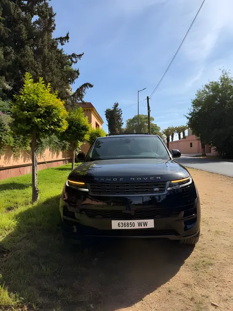 Range Rover Sport — Riani Rental Car