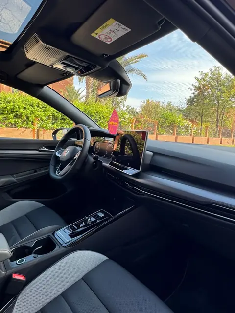 Volkswagen Golf 8 R-Line — Riani Rental Car