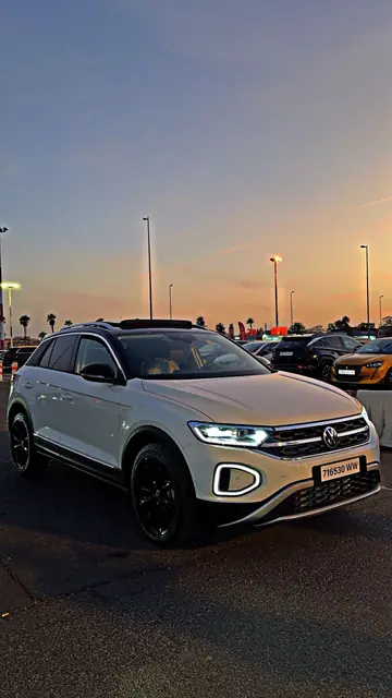 Volkswagen T-Roc — Riani Rental Car