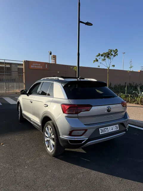 Volkswagen T-Roc — Riani Rental Car